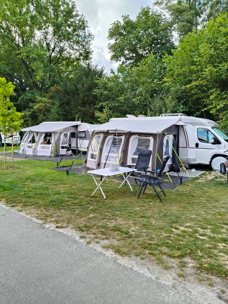 Te koop Kampa Ace 400 met luifel, hemel, aandrukstangen, Ophalen, Zo goed als nieuw