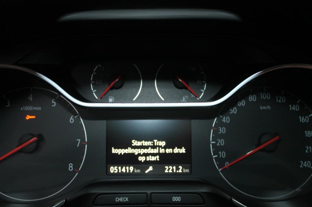 Opel CROSSLAND X 1.2 T. INNOVATION CLIMA CRUISE NAVI 51.KM, Auto's, Opel, Voorwielaandrijving, 840 kg, Gebruikt, Euro 6