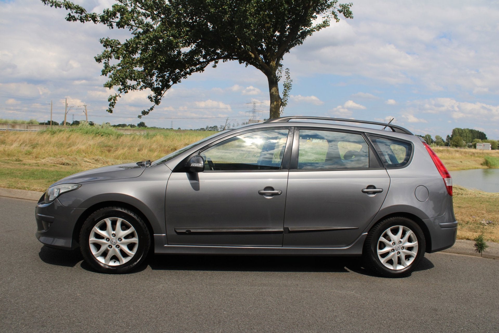 Hyundai I30 CW Climate Control 1.4i i-Motion, Voorwielaandrijving, Euro 5, Gebruikt, 4 cilinders