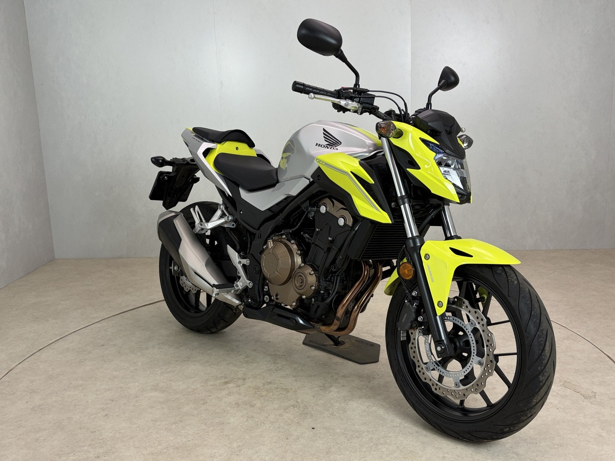 Honda CB 500 F ABS (bj 2018), Cco@honda-eu.com, Stroombaan 4
1181 VX  Amstelveen, Honda Motor Europe Ltd, Bedrijf