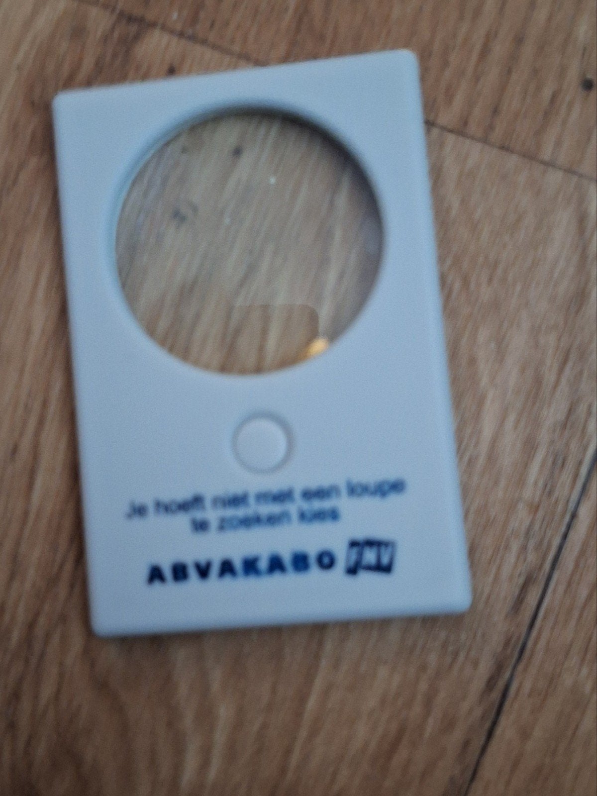 Vergrootglas met verlichting - Abva Kabo. Handig en compact, Ophalen of Verzenden, Gebruikt, Vergrootglas of Loep