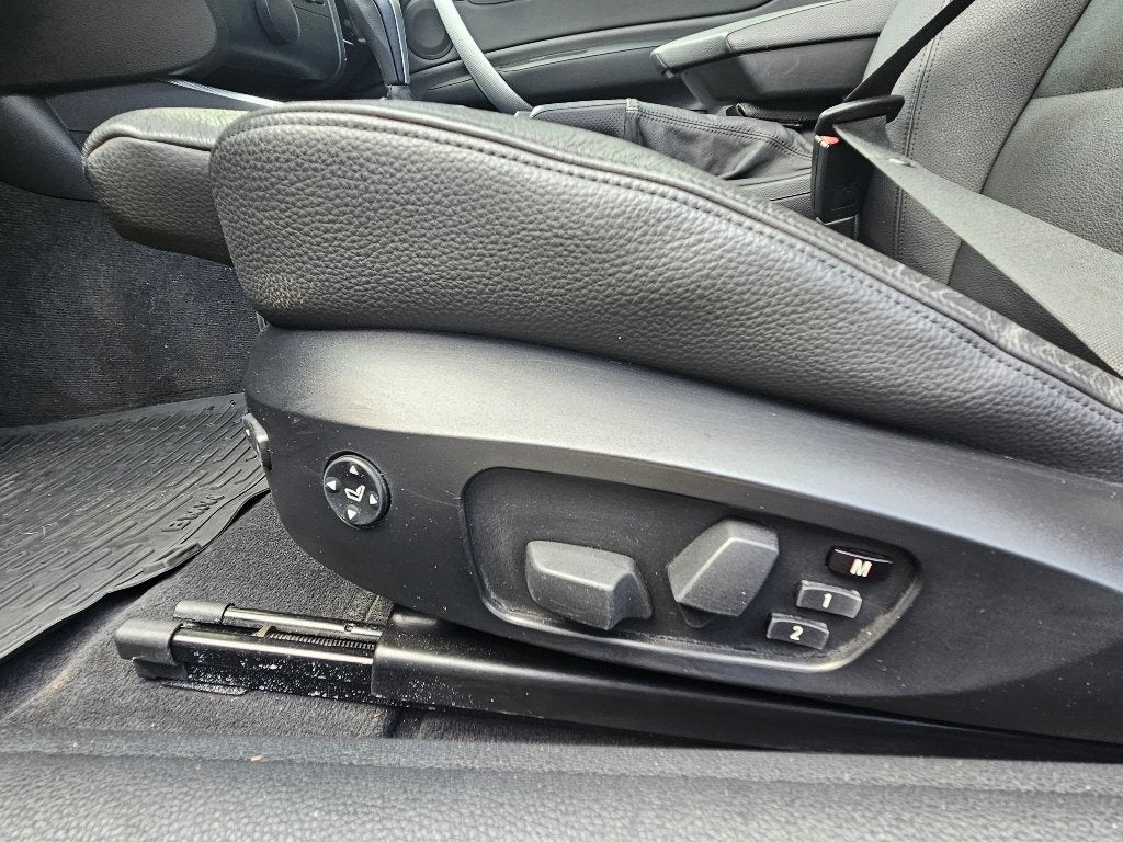 Foto 21 van BMW 135i Coupé M-Sport|350 PK|74.024KM|Concoursstaat|N/W APK