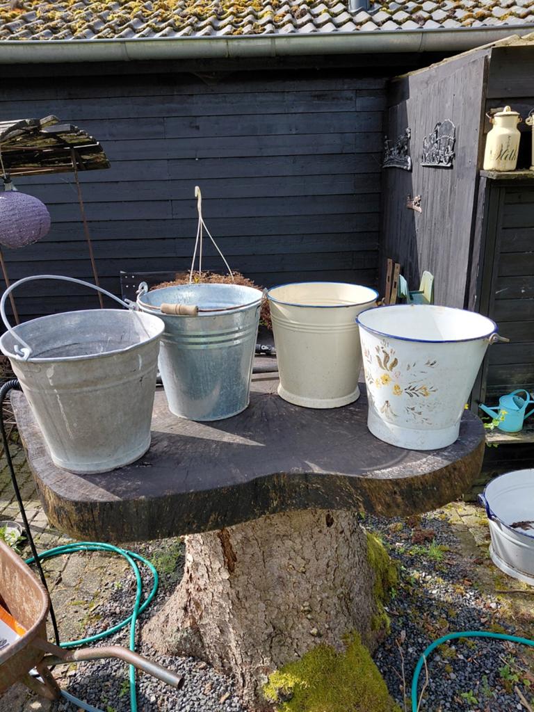 Zinken emmers, Tuin en Terras, Ophalen, Gebruikt, Rond, Metaal