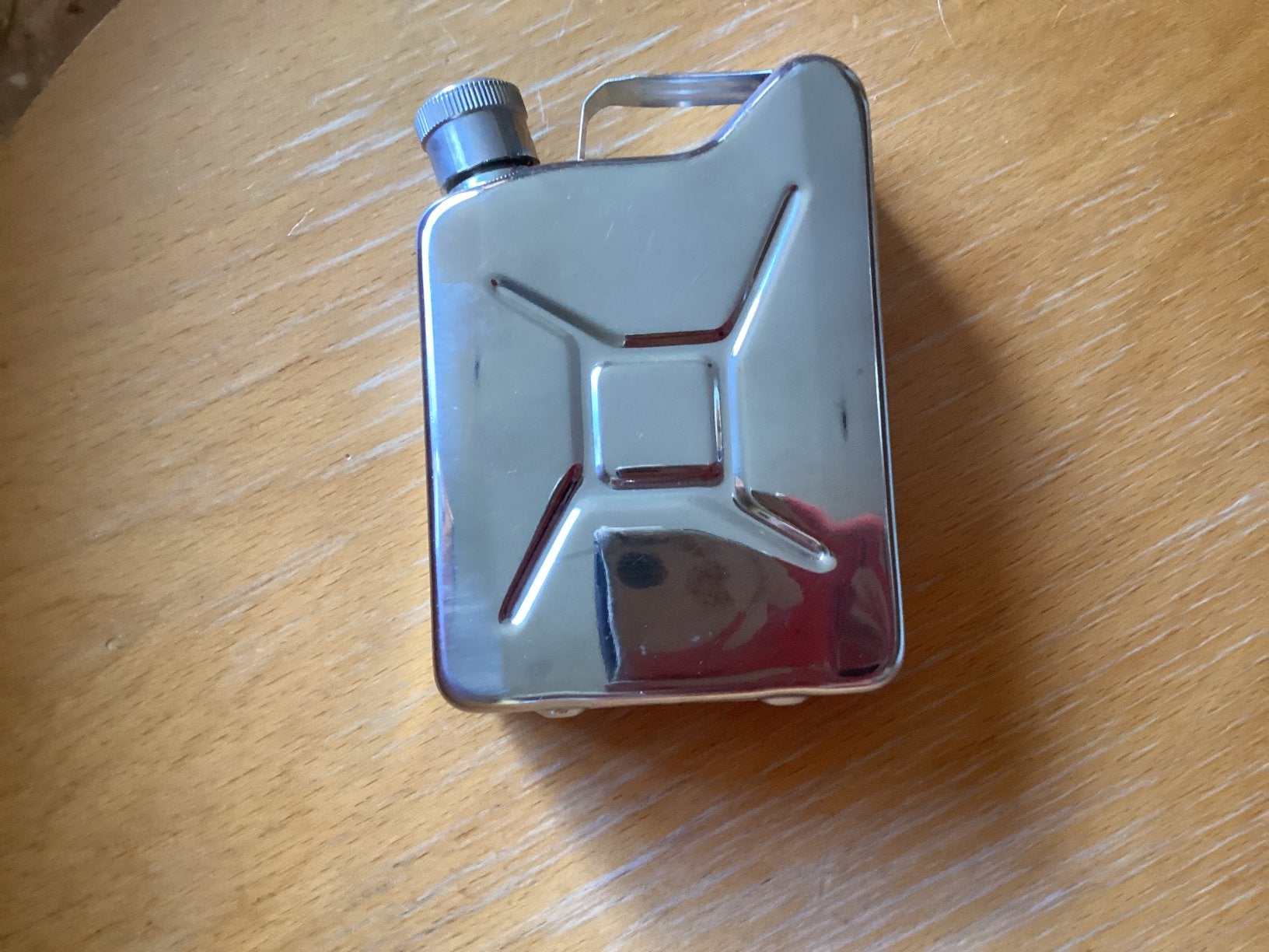 Whiskey flacon jerrycan // hoog 10 cm, Verzamelen, Ophalen of Verzenden, Zo goed als nieuw, Dier