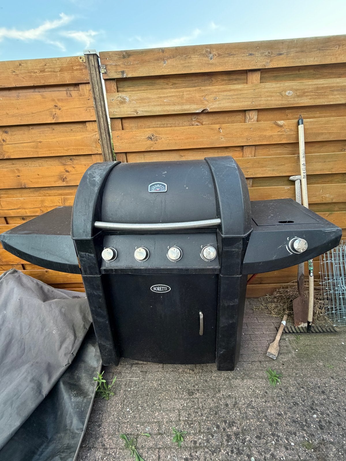 Boretti gasbarbecue met hoes - Gebruikt, Ophalen, Gebruikt