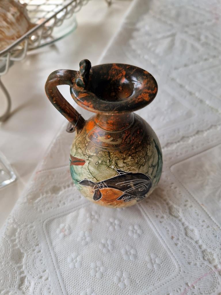 Grieks vaasje met handgeschilderde decoratie, Antiek en Kunst, Antiek | Vazen, Ophalen of Verzenden