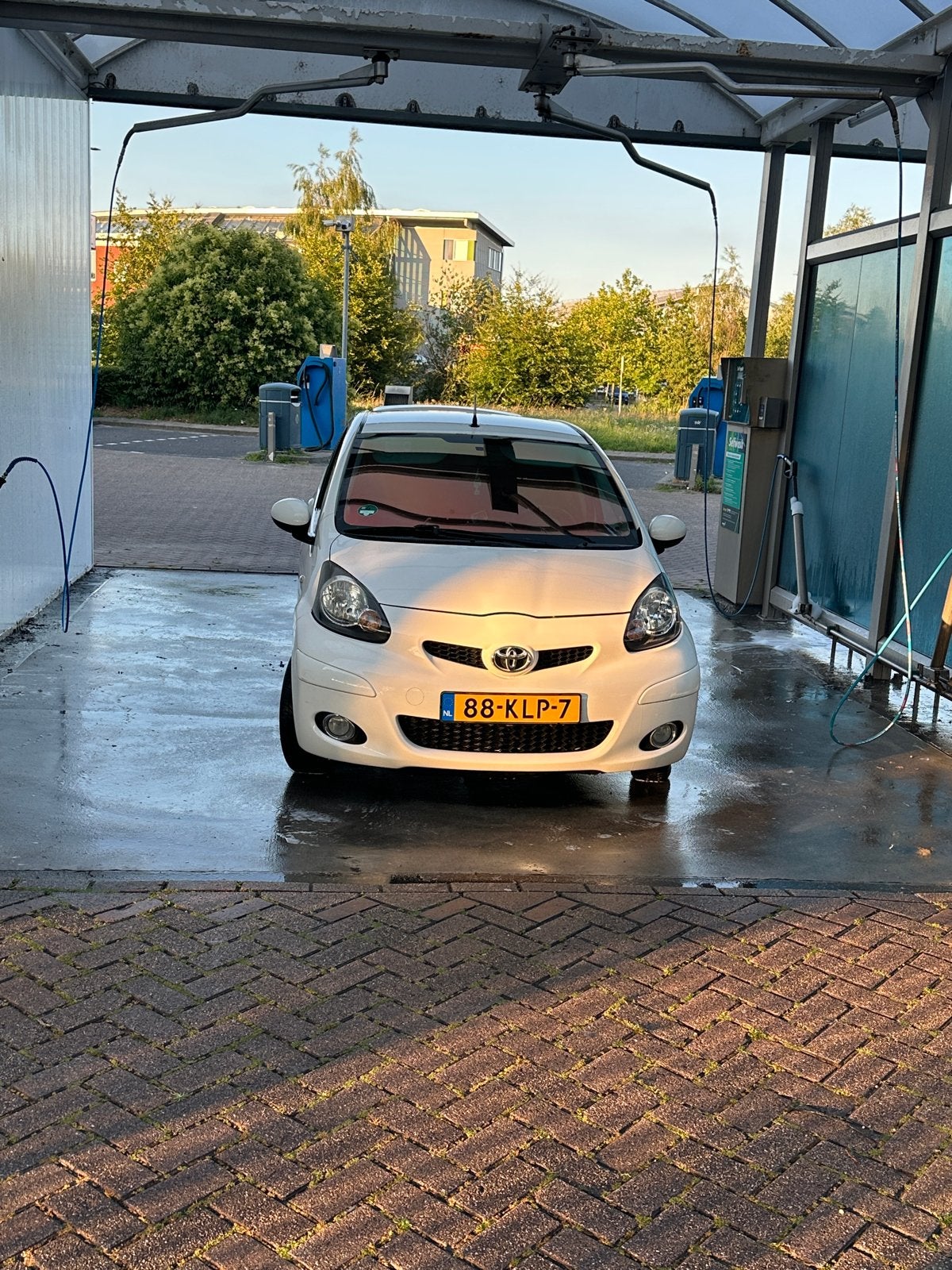 Toyota Aygo 1.0 12V Vvt-i 5DRS 2010 Wit, Voorwielaandrijving, 4 stoelen, Origineel Nederlands, Bedrijf