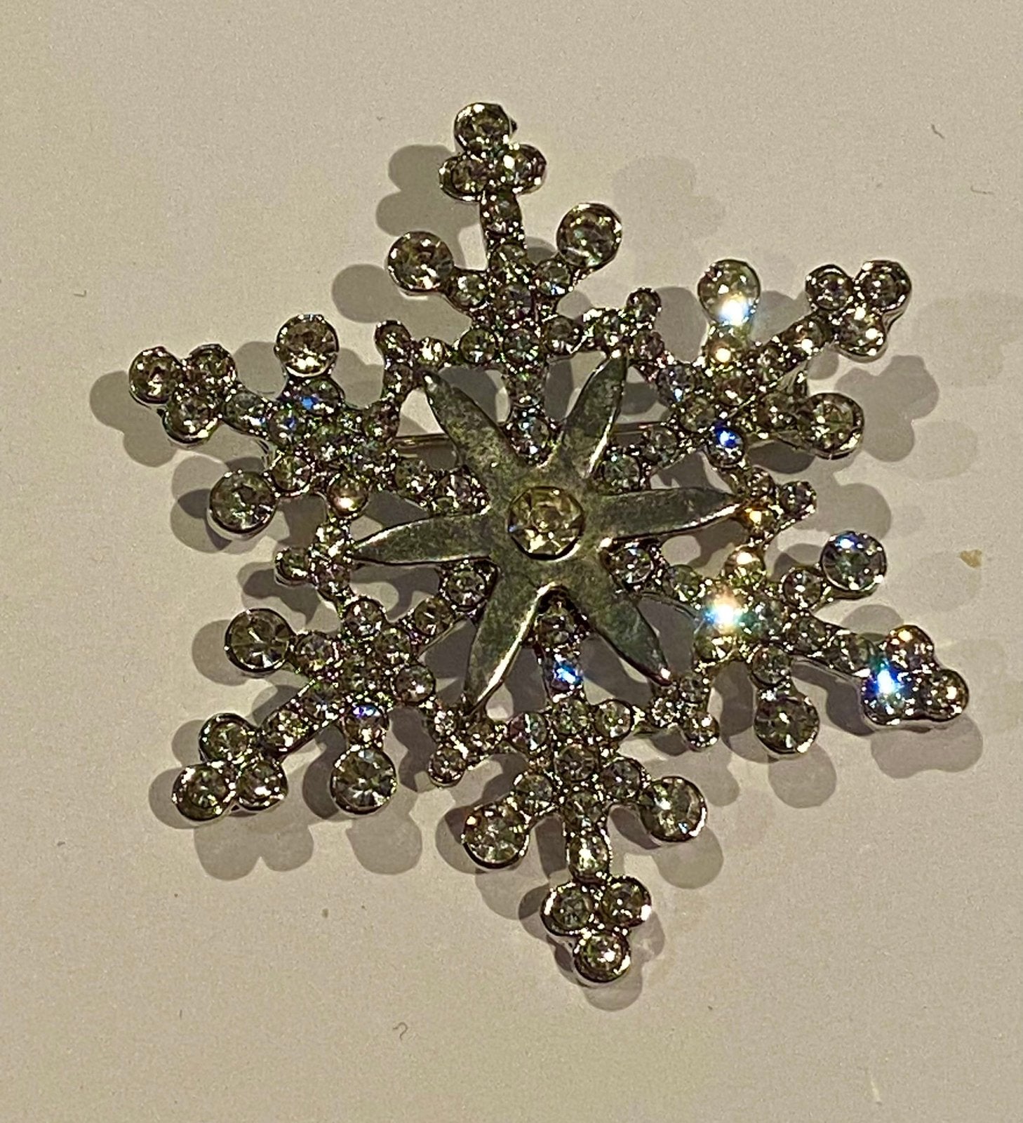 Sneeuwvlok kerstster kerstbroche kerst, Ophalen of Verzenden, Zo goed als nieuw