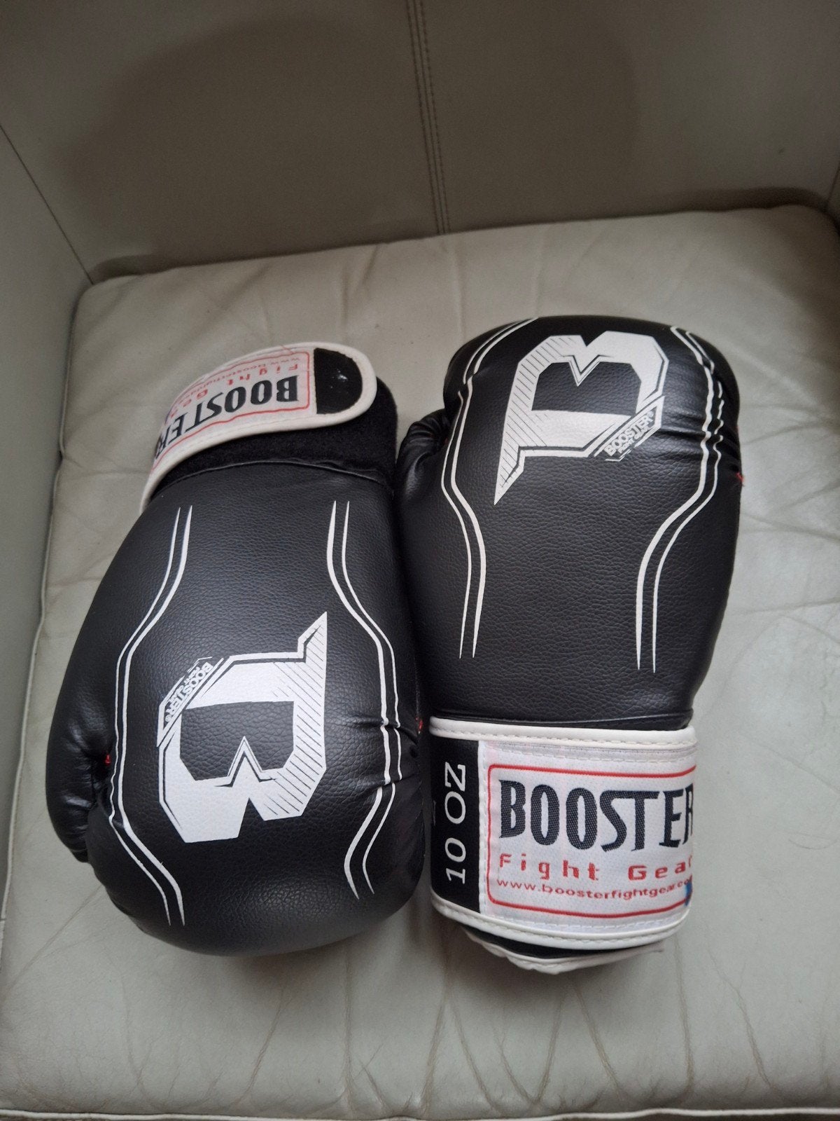 Booster Fight Gear handschoenen., Sport en Fitness, Vechtsporten en Zelfverdediging, Ophalen of Verzenden