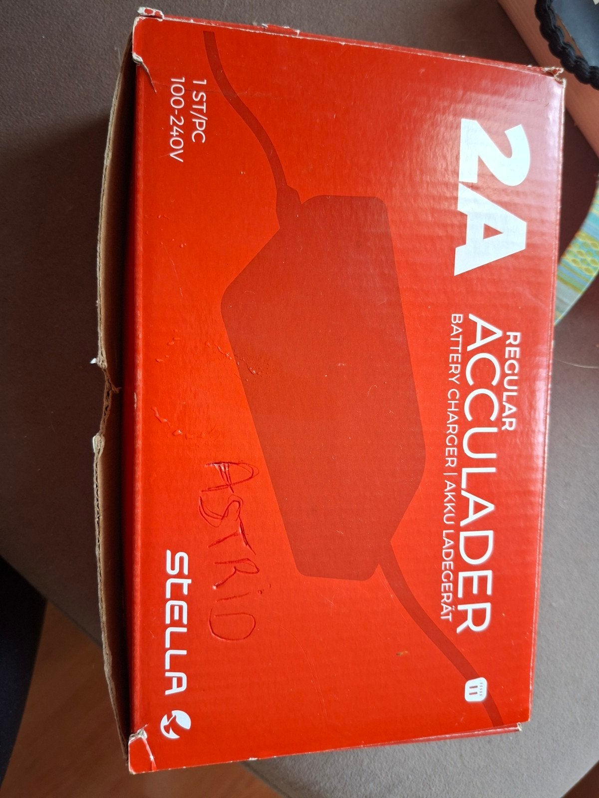 Stella Acculader., Ophalen of Verzenden