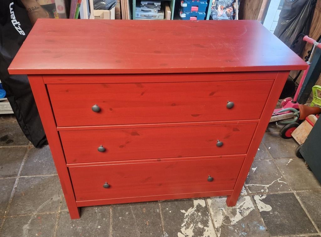 Ikea ladekast met 3 lades - Rood, Huis en Inrichting, Kasten | Ladekasten, Ophalen, Gebruikt, Modern, functioneel, 100 tot 150 cm