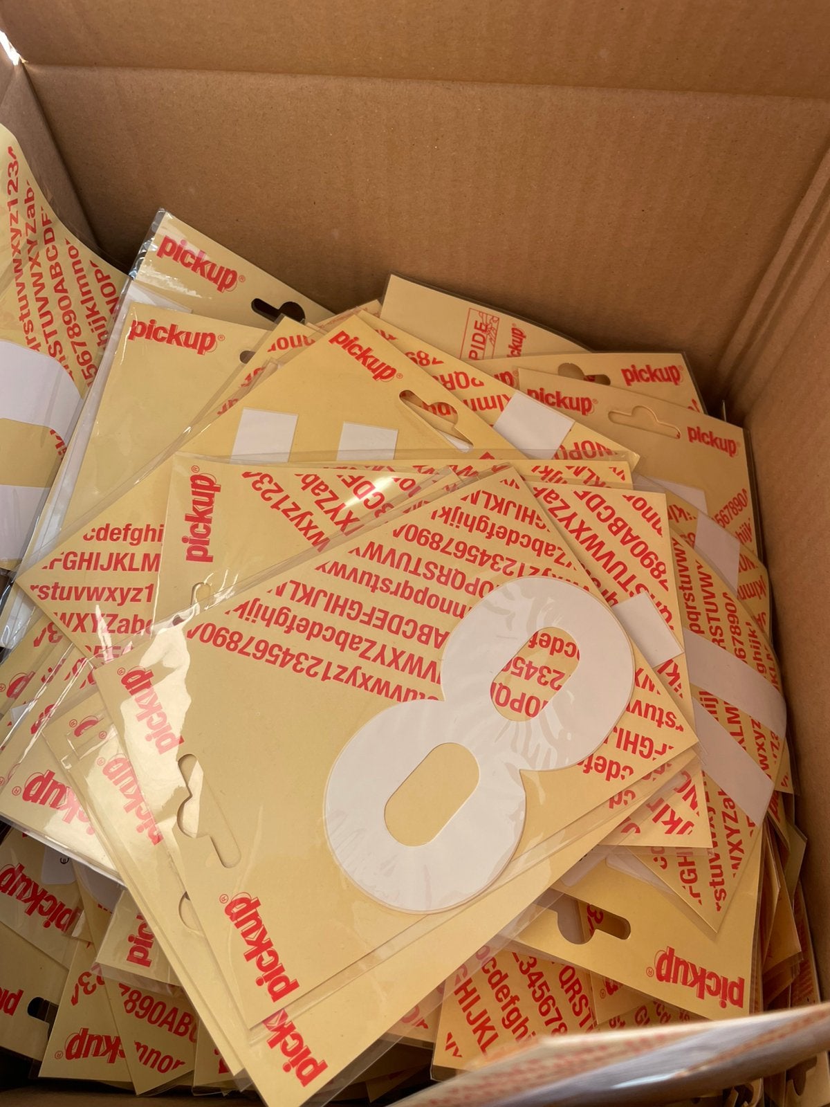 Pickup plakletters en cijfers div. maten kleur zwart en wit, Ophalen of Verzenden, Nieuw
