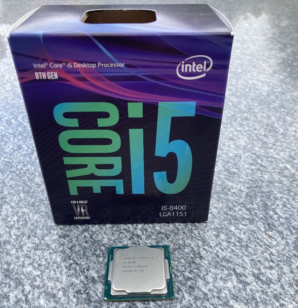 i5-8400 met ongebruikte koeler in orginele verpakking, Computers en Software, 6-core, Zo goed als nieuw, Intel Core i5, 2 tot 3 Ghz