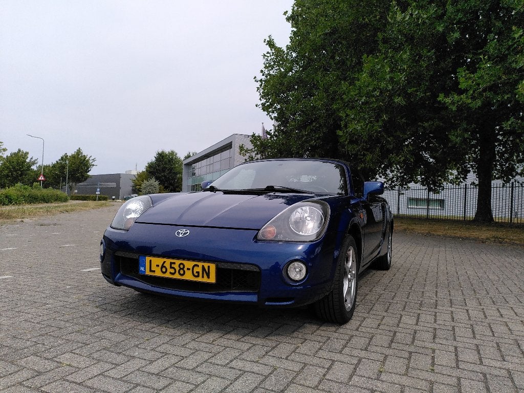 Toyota MR2 cabrio (2000) Hardtop/Cabriodak (2023)/Nwe banden, 4 cilinders, Cabriolet, 14 km/l, Handgeschakeld
