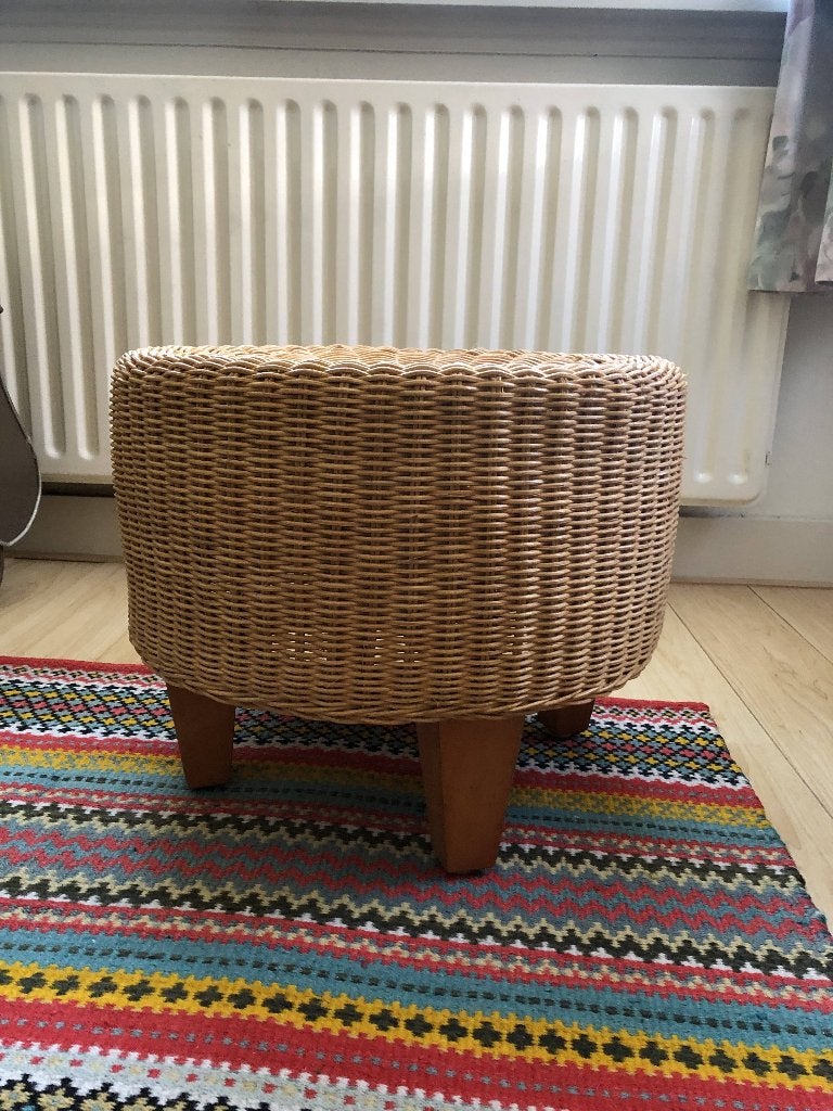 Rotan poef/bijzettafel - Zo goed als nieuw, Ophalen, Minder dan 50 cm, Rond, Zo goed als nieuw
