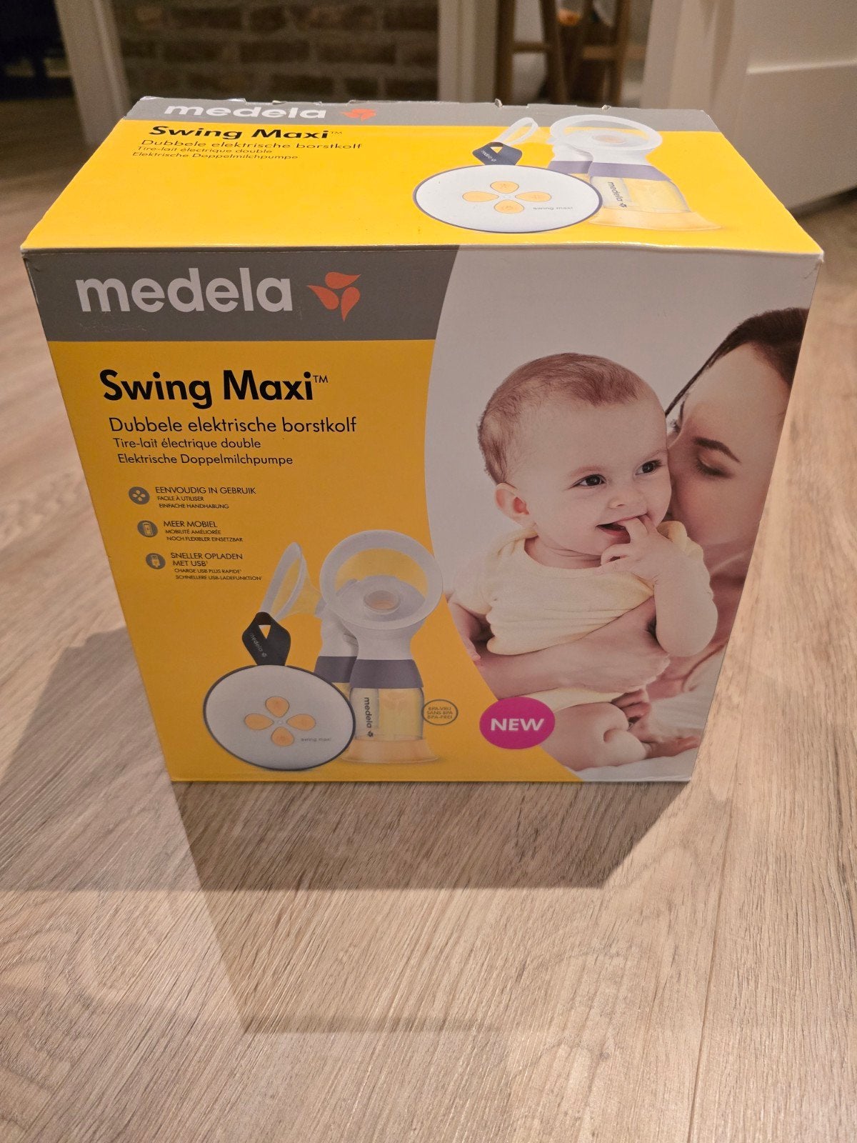 Medela Swing Maxi Handsfree Dubbele Elektrische Borstkolf, Medela, Draagbaar, Borstkolf, Ophalen of Verzenden