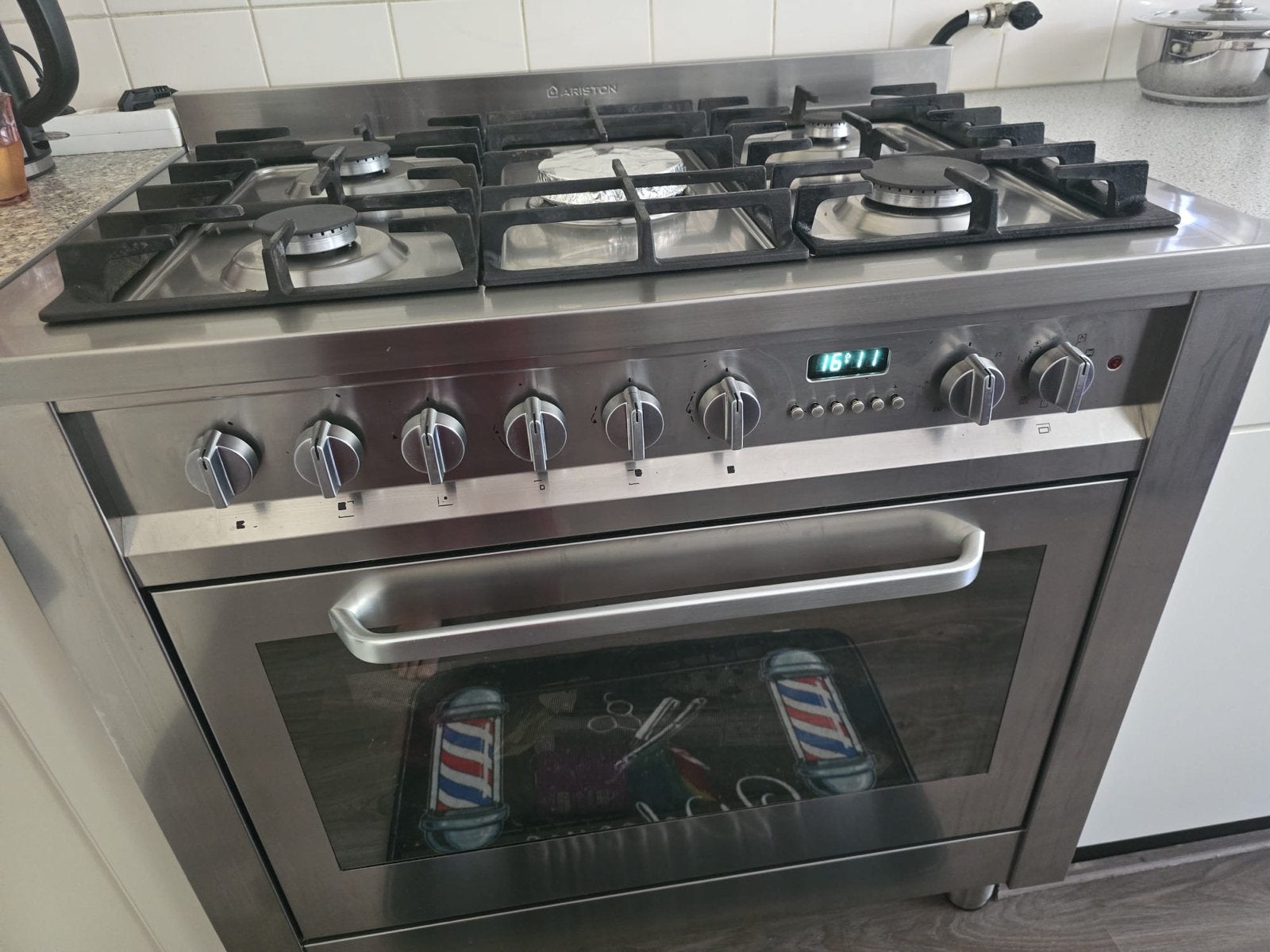 Ariston Vrijstaand Gasfornuis met Oven - RVS, Gebruikt, 60 cm of meer, Ophalen of Verzenden, Gas