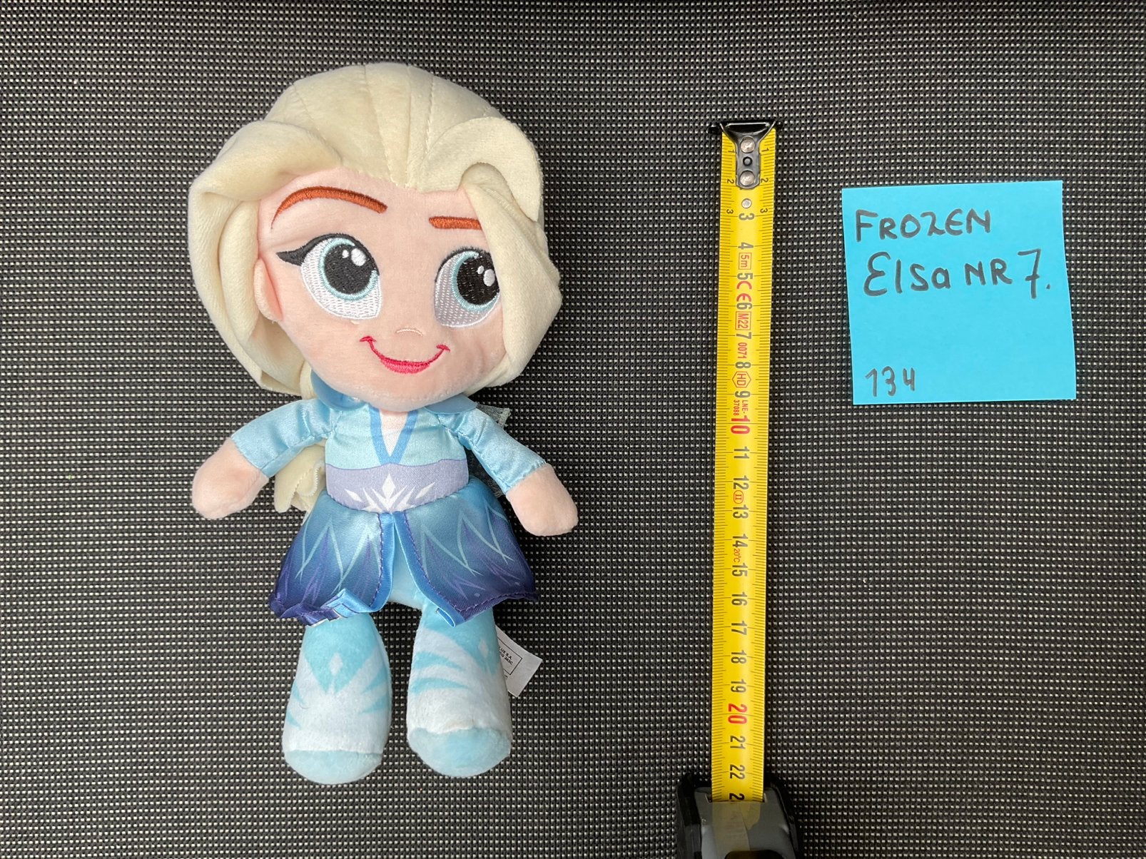 Nieuwe zgan Disney Frozen Elsa knuffel 20cm, Verzamelen, Ophalen, Overige figuren, Nieuw, Knuffel