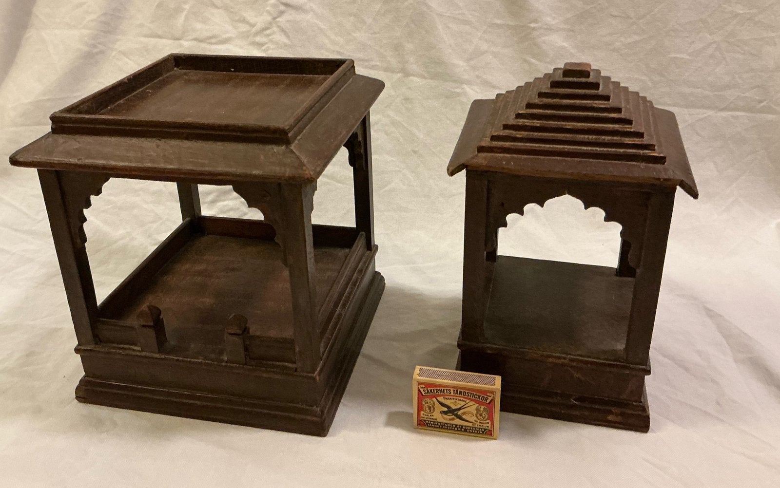 Pooja Mandir. Origineel handgemaakte Indiaase huistempel., Antiek en Kunst, Ophalen of Verzenden