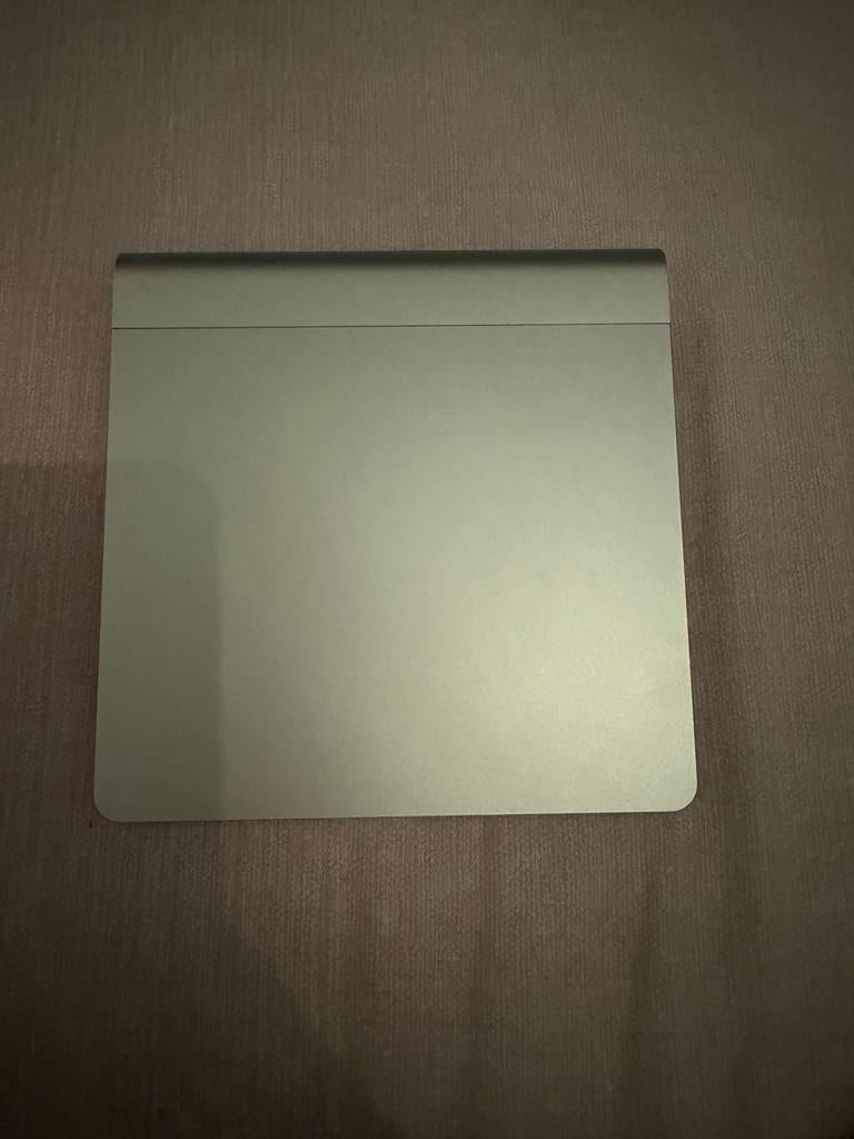 Apple Magic Trackpad - Draadloos Touchpad, Ophalen of Verzenden, Zo goed als nieuw