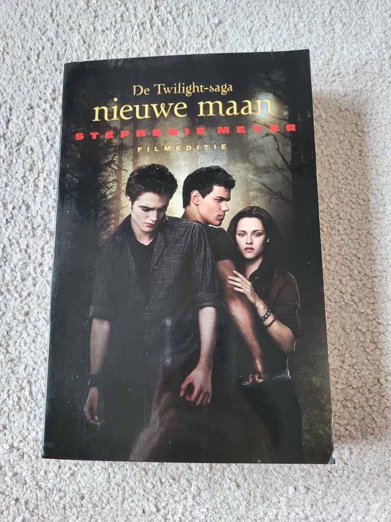 Stephenie Meyer - Nieuwe Maan (Twilight Saga, Filmeditie), Ophalen of Verzenden, Gelezen, Stephenie Meyer, Nederland