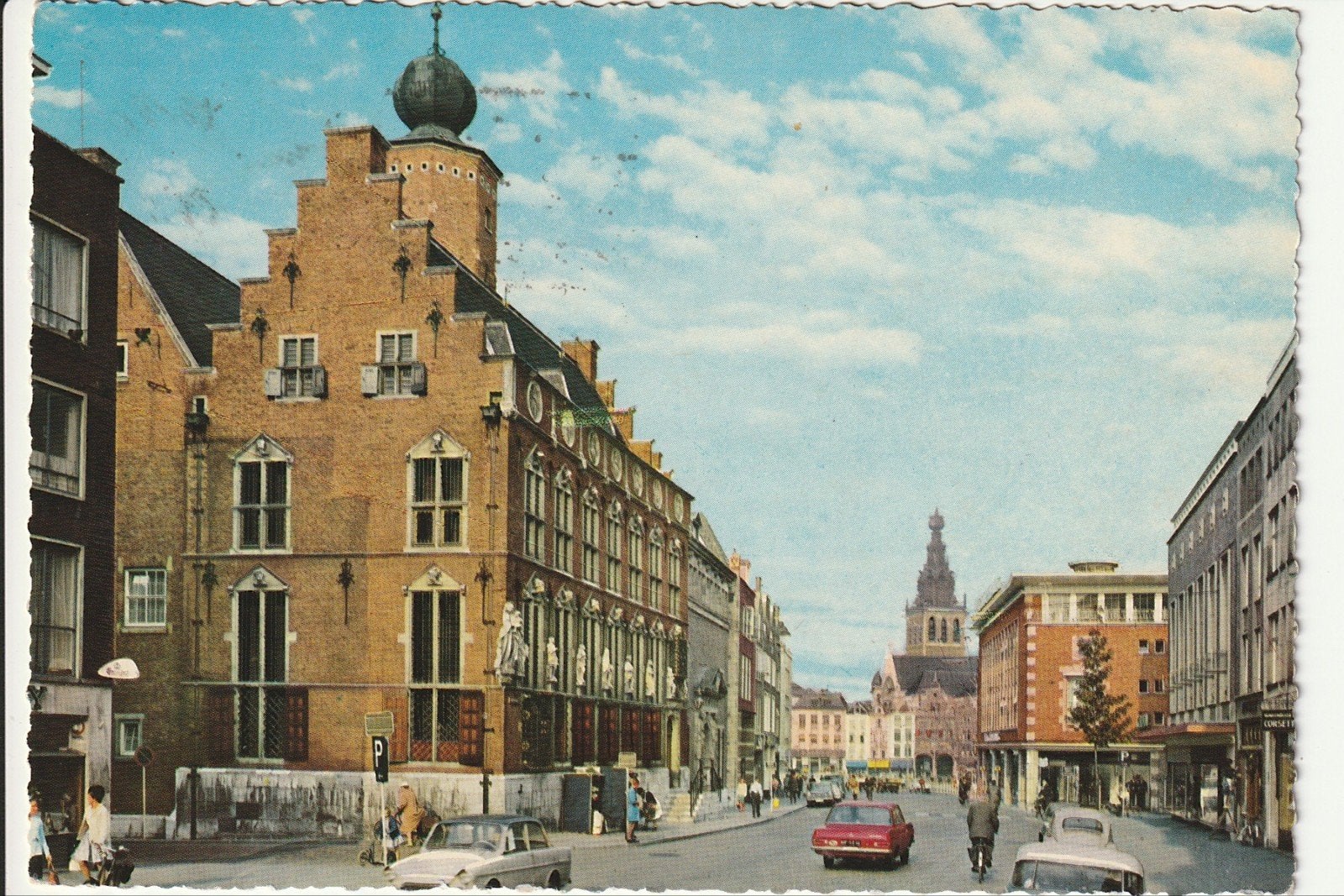 NIJMEGEN BURCHSTRAAT STADHUIS, GROTE MARKT WAALKADE AUTOBUS, Ophalen of Verzenden, 1960 tot 1980, Gelopen, Gelderland