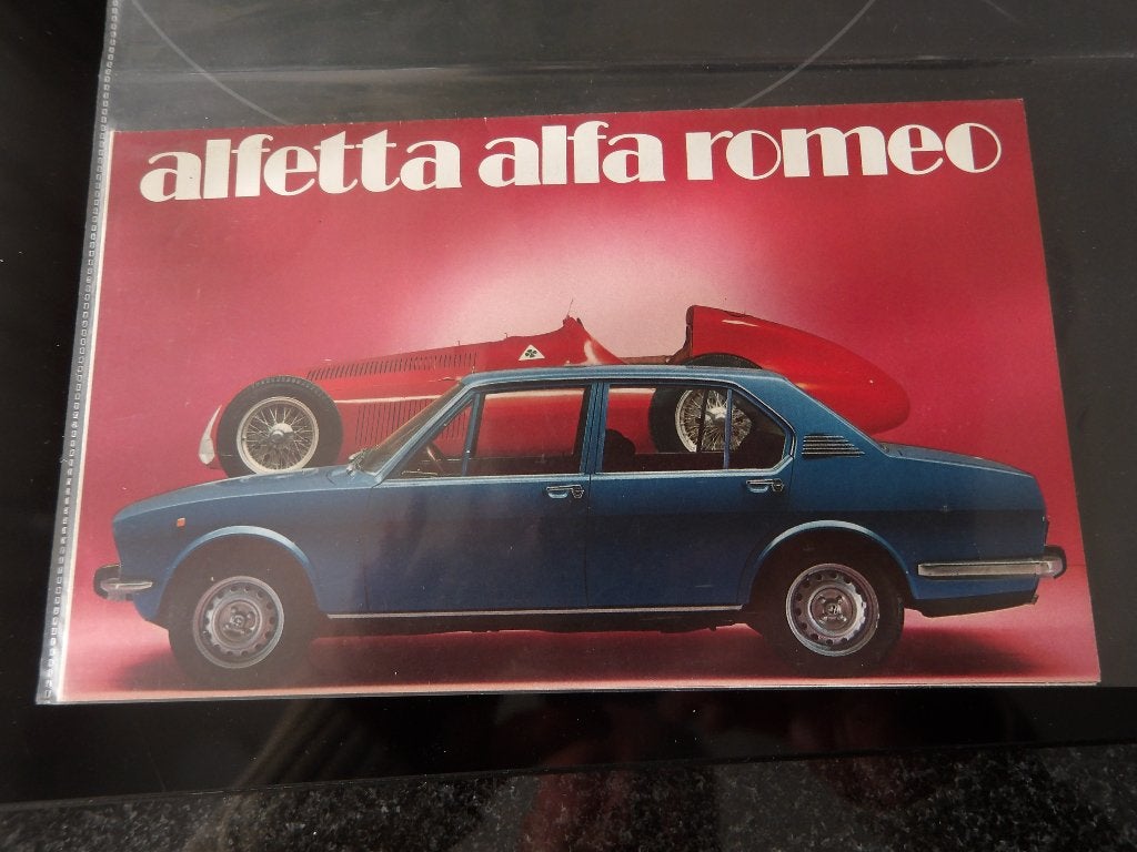 Alfa Romeo Alfetta brochure, Ophalen of Verzenden, Gelezen, Alfa Romeo