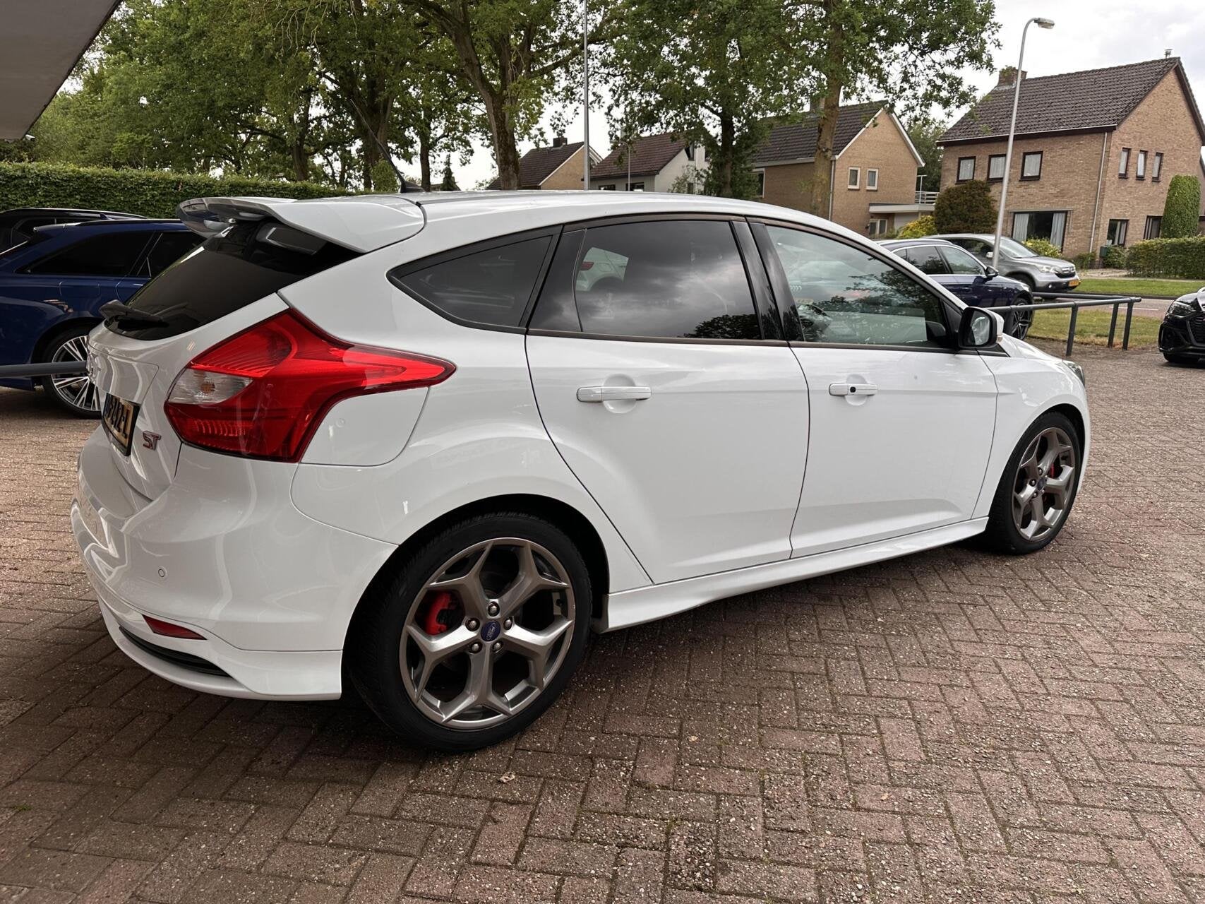 Ford Focus 2.0 EcoBoost ST-3 Climat, Leer, Bluetooth, Pdc, L, Auto's, Euro 5, Gebruikt, 4 cilinders, 1337 kg