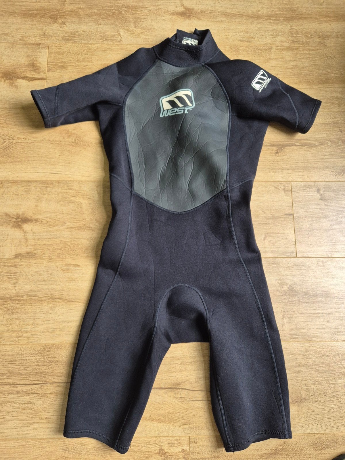 West Wetsuit MED 3X2 - Kort model voor watersport, Watersport en Boten, Watersportkleding, Wetsuit, Gebruikt, West, Ophalen of Verzenden