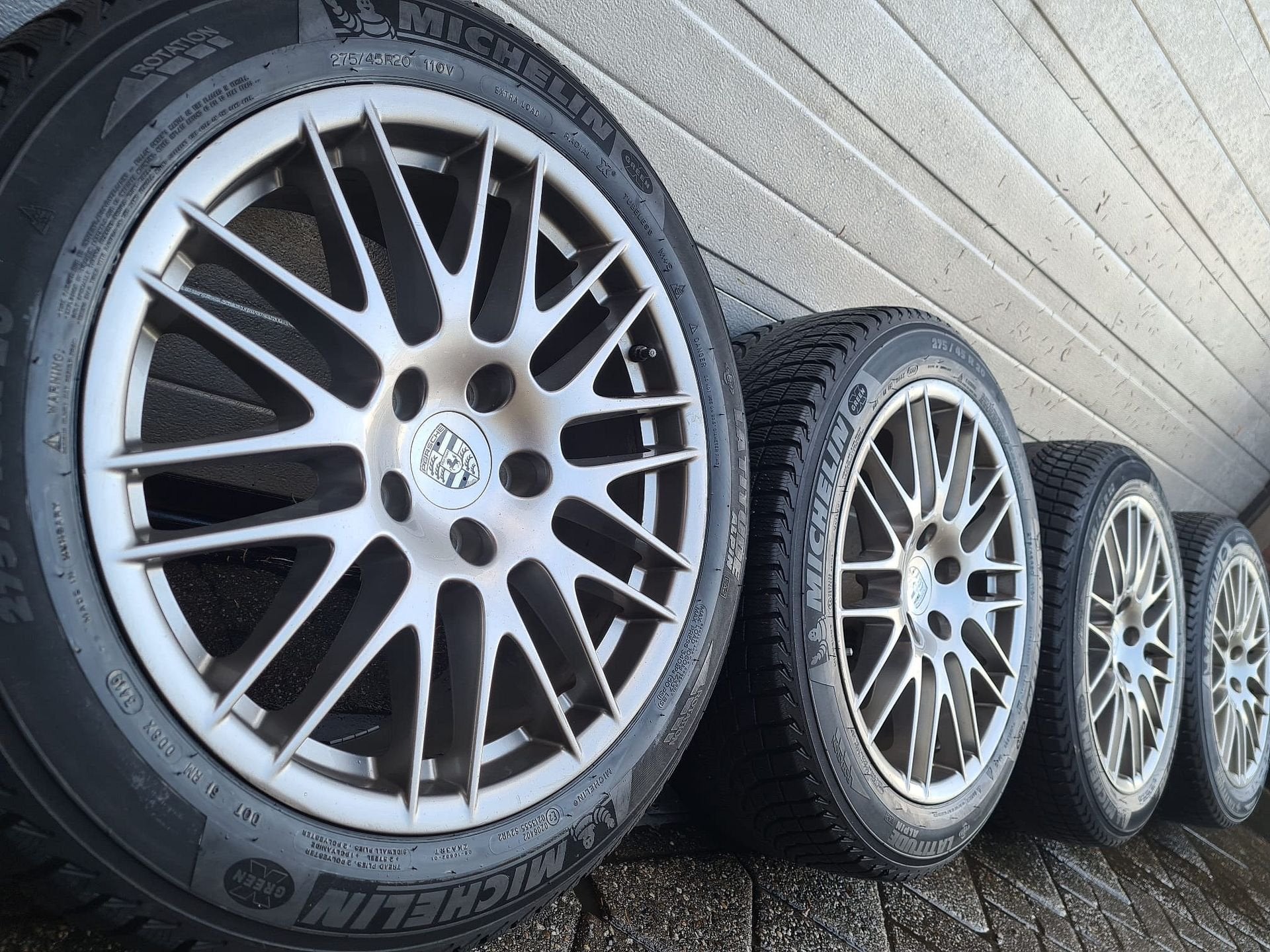 20 inch Porsche Cayenne E2 92A E-Hybrid velgen winterbanden, Gebruikt, -, 275 mm, -