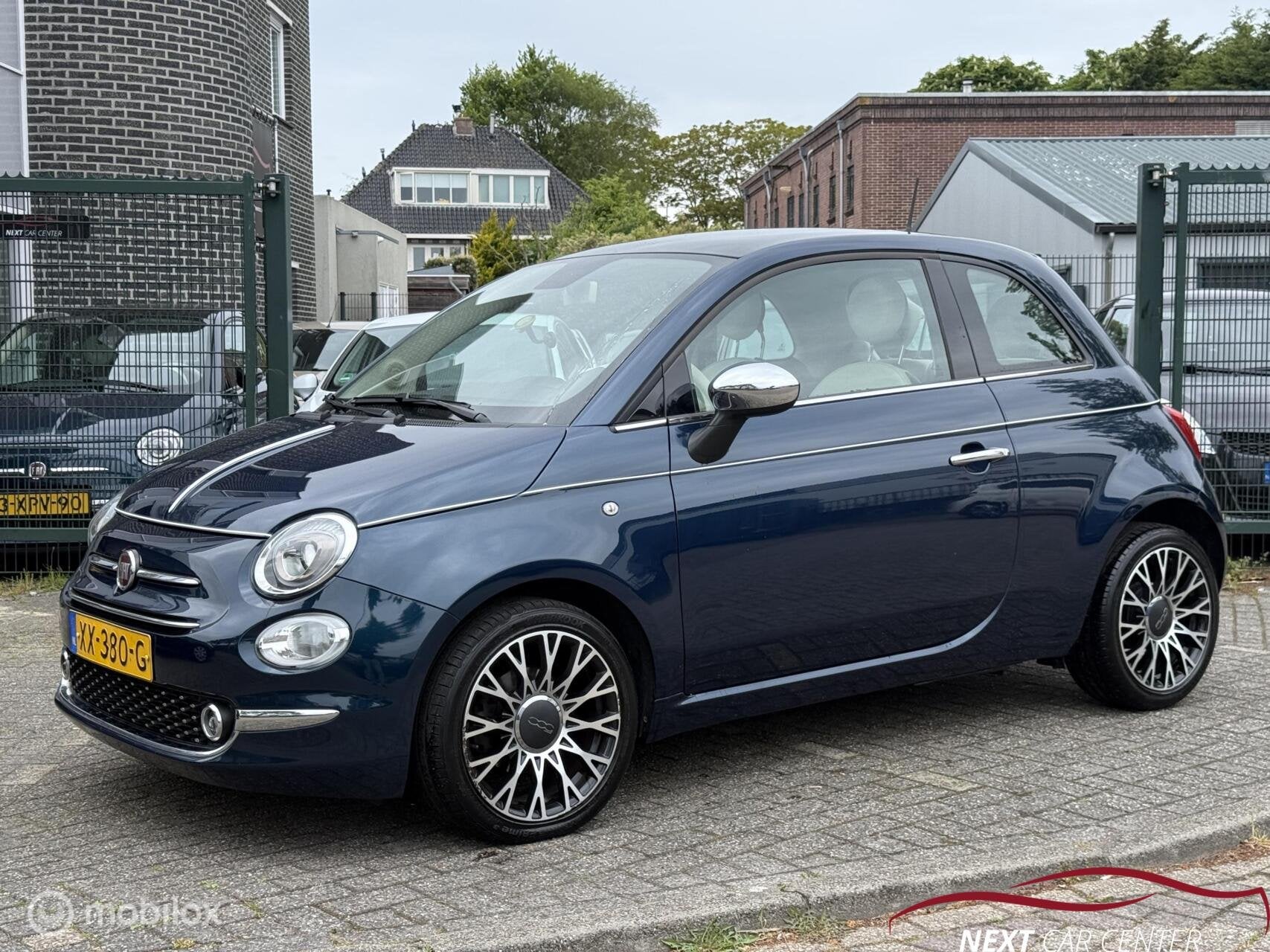 Fiat 500 0.9 TwinAir Collezione Pano / PDC / NAVI / CARPLAY, Auto's, Fiat, Voorwielaandrijving, Stof, Gebruikt, 905 kg