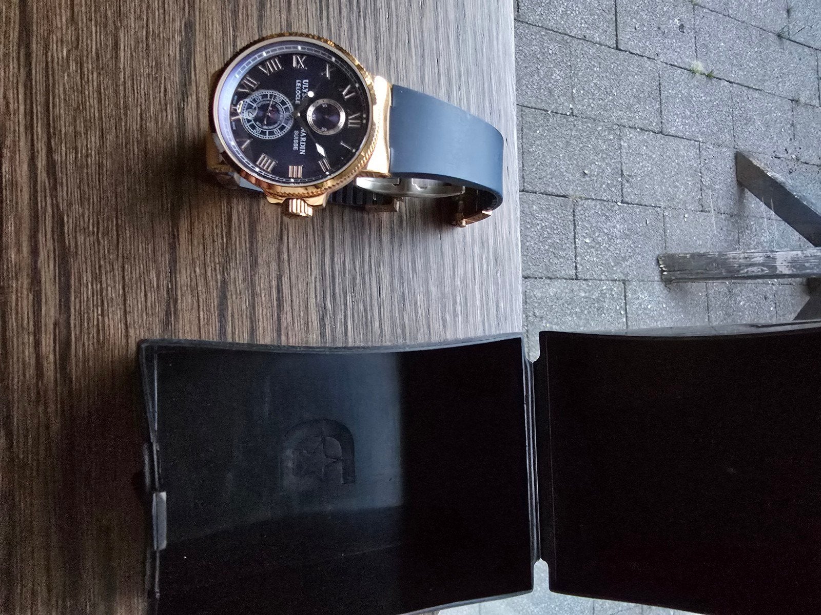 Ulysse Nardin Le Locle Suisse Polshorloge, Ophalen