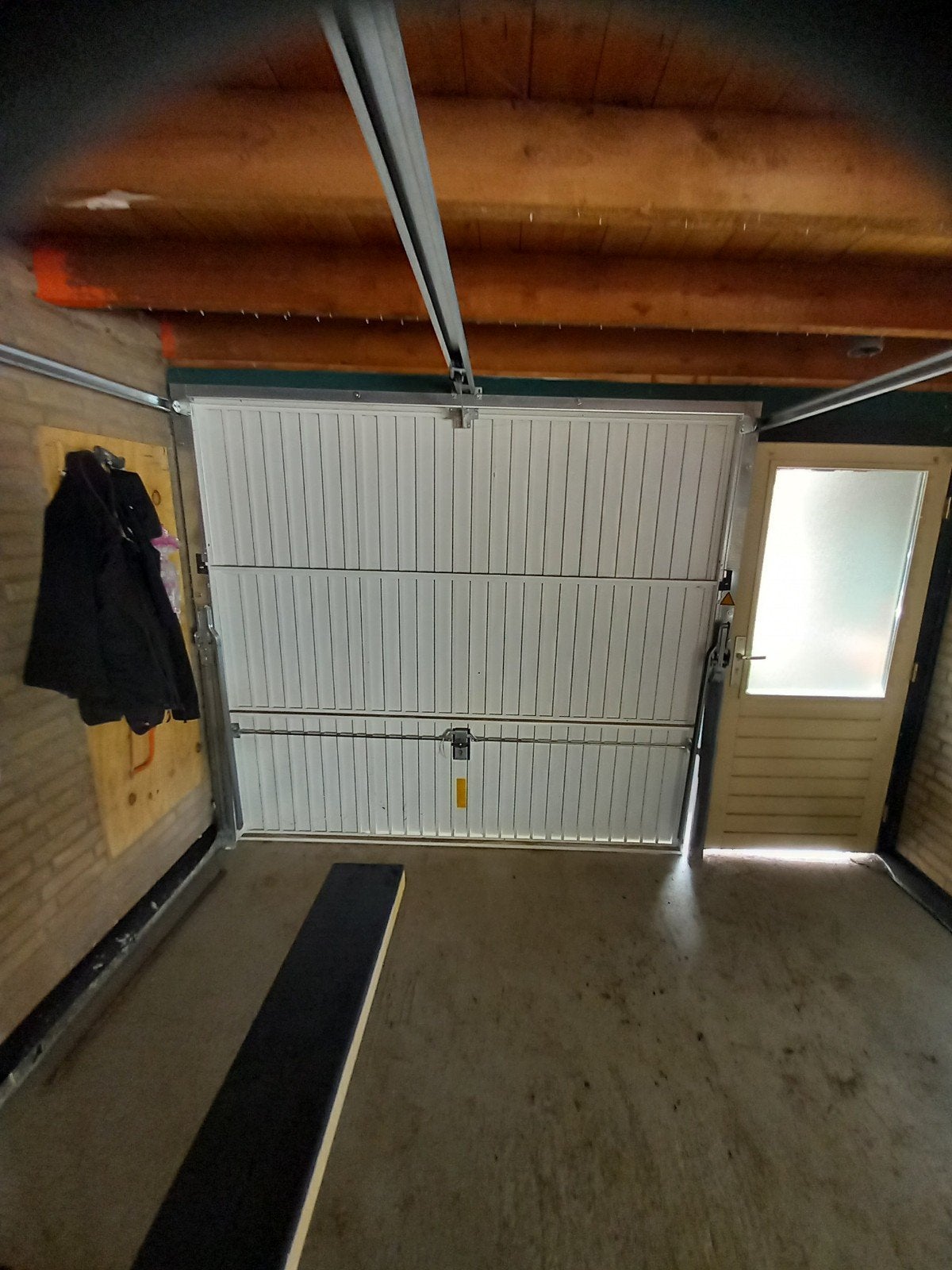 Foto 3 van garagedeur
