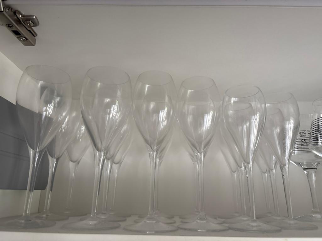 18 delig kristallen glasservies, Ophalen