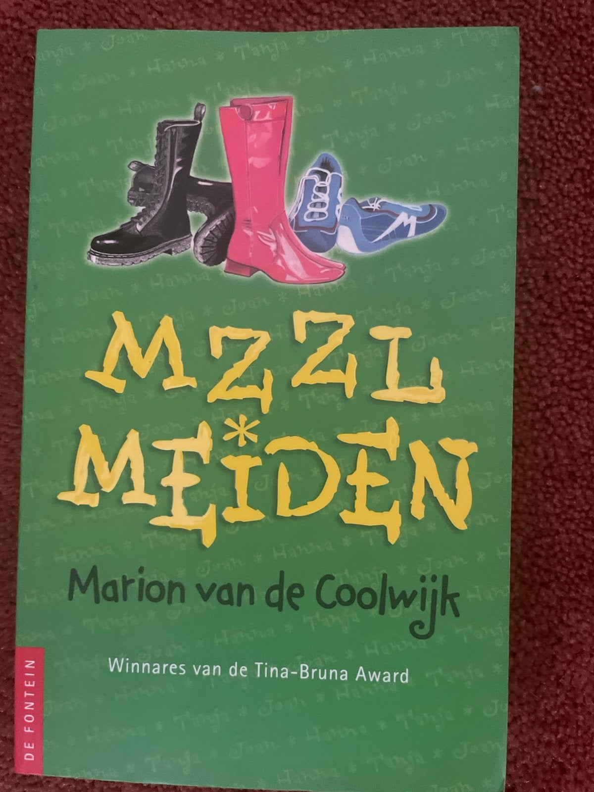 MZZL Meiden - Marion van de Coolwijk (Tina-Bruna Award), Ophalen of Verzenden, Gelezen, Fictie