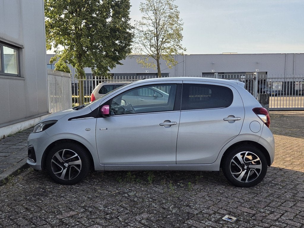Peugeot 108 1.0 e-VTi Envy Rechter zijschade zie fotos, Auto's, Peugeot, Voorwielaandrijving, Gebruikt, Euro 6, 4 stoelen