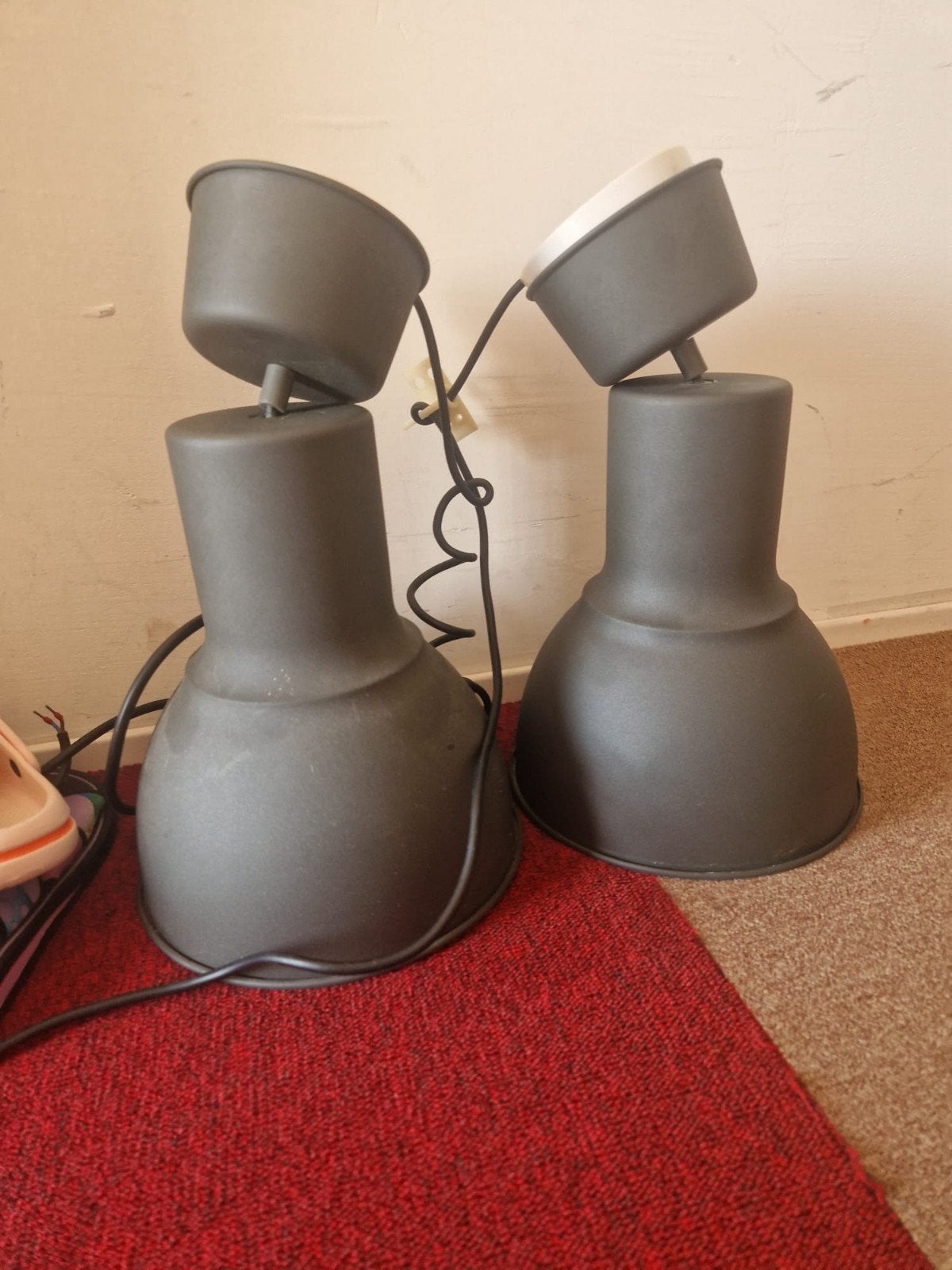 Set van 2 Ikea grijze lampen, Ophalen, Zo goed als nieuw, Metaal, E27 (groot)