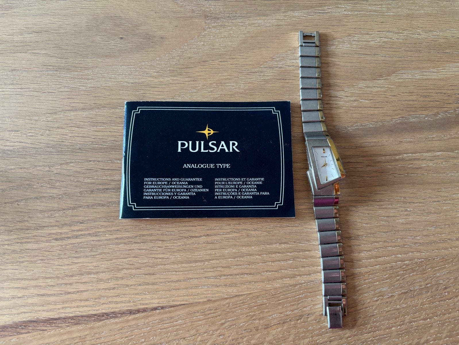 Pulsar Bicolor Dameshorloge (Model 1N00-6L00), Gebruikt, Staal, Polshorloge, Ophalen of Verzenden