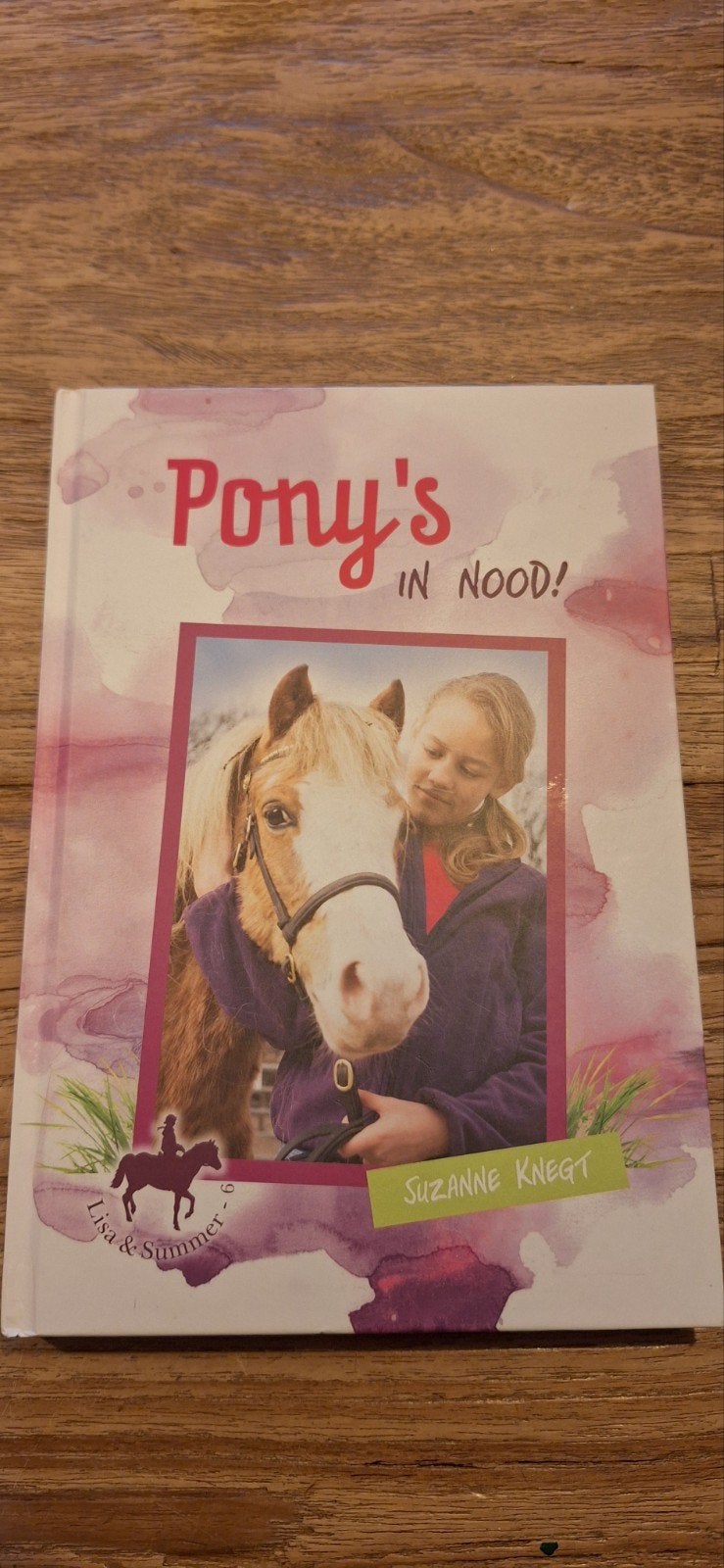 Suzanne Knegt - Pony's in nood, Boeken, Gelezen, Suzanne Knegt, Fictie algemeen, Ophalen of Verzenden