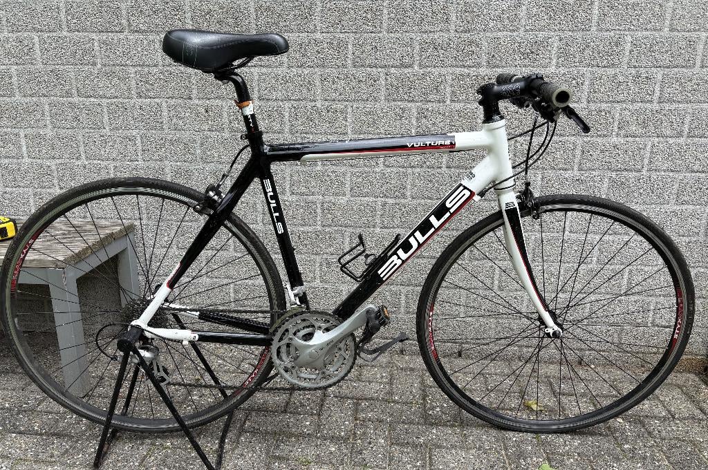 racefiets: Bulls Vulture 1. met recht stuur, Gebruikt, 26 inch, Staal, Velgrem