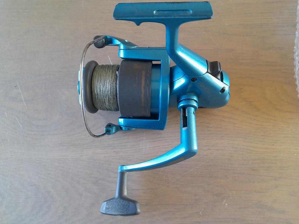 BROWNING Hi Power zee molen serie 60 met dynema op de spoel, Watersport en Boten, Hengelsport | Zeevissen, Ophalen of Verzenden