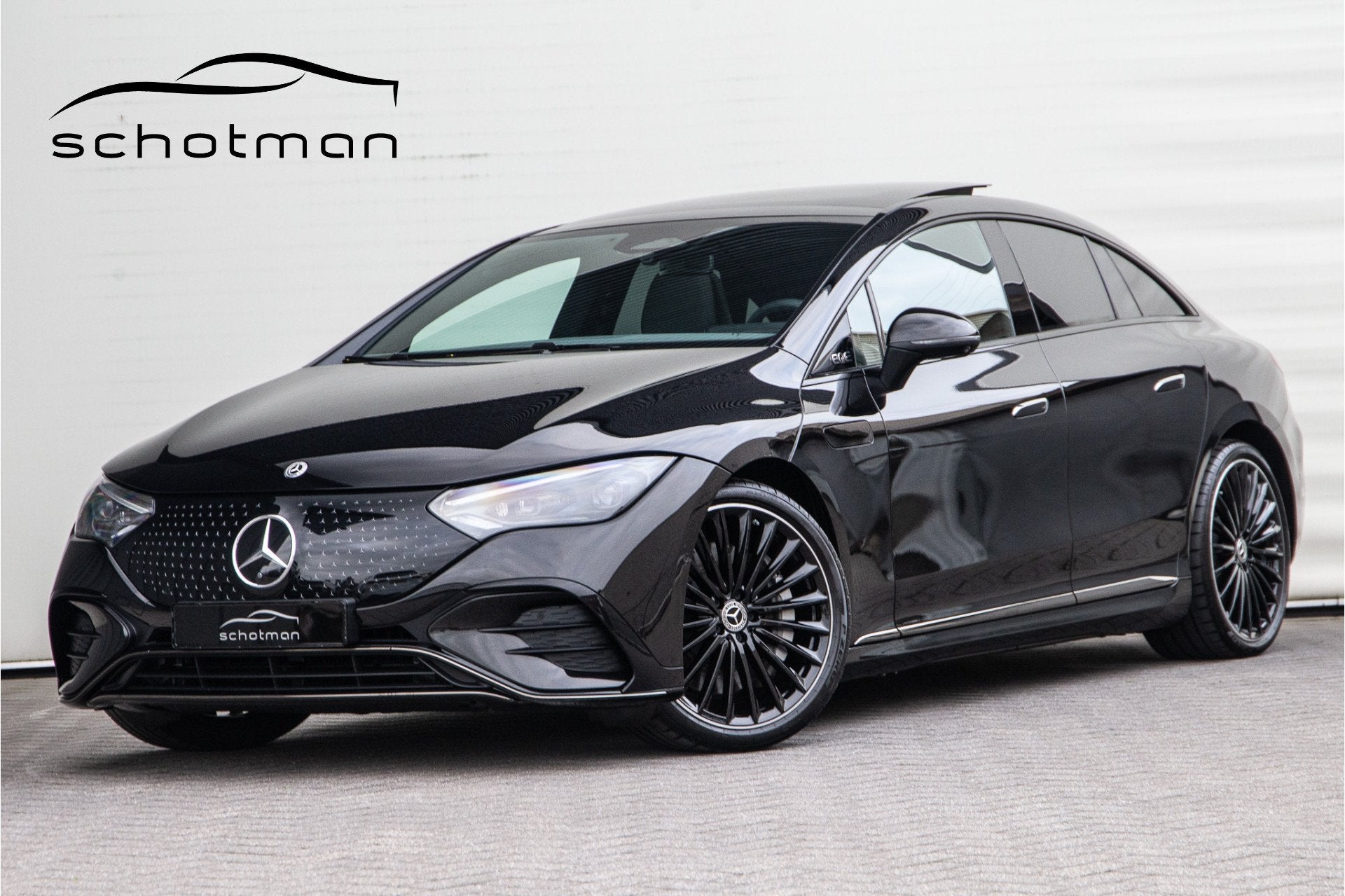 Mercedes-Benz EQE 350+ AMG Premium, Pano, Airmatic, Distroni, Auto's, Automaat, Dealer onderhouden, Achterwielaandrijving, Gebruikt