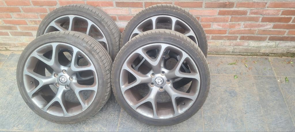 Opel OPC Velgen + nieuwe banden, 18 inch, Gebruikt, Banden en Velgen, Ophalen of Verzenden