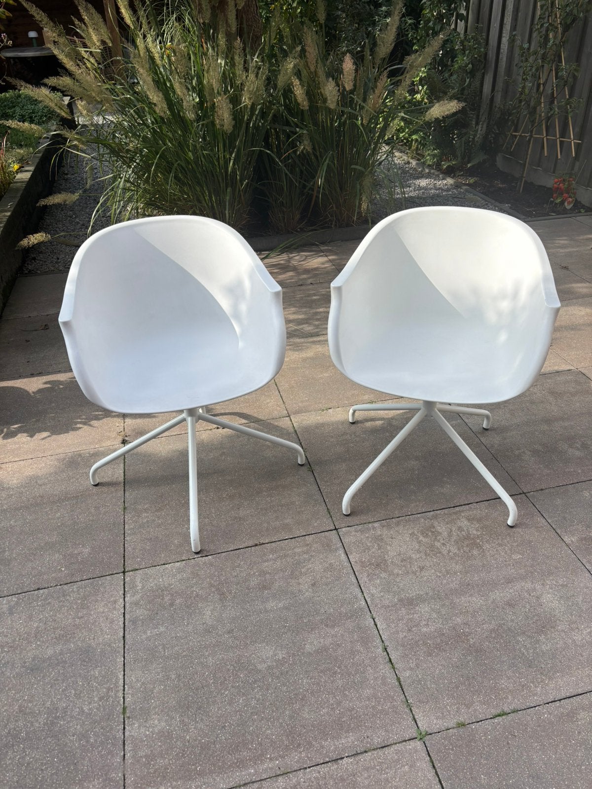 Witte draaibare kuipstoelen 8 stuks, Ophalen, Zo goed als nieuw, Wit