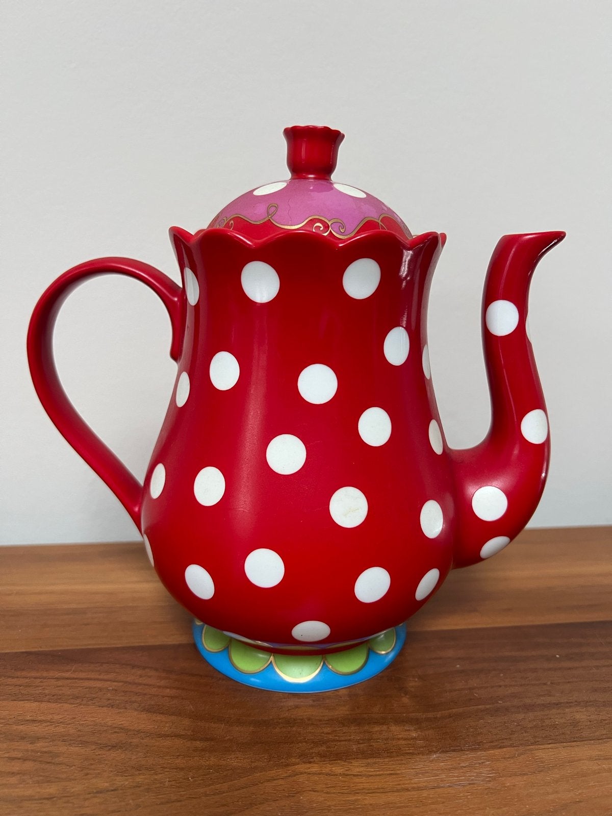 Douwe Egberts Oilily theepot rood met witte stippen, Overige merken, Keramiek, Ophalen of Verzenden, Zo goed als nieuw