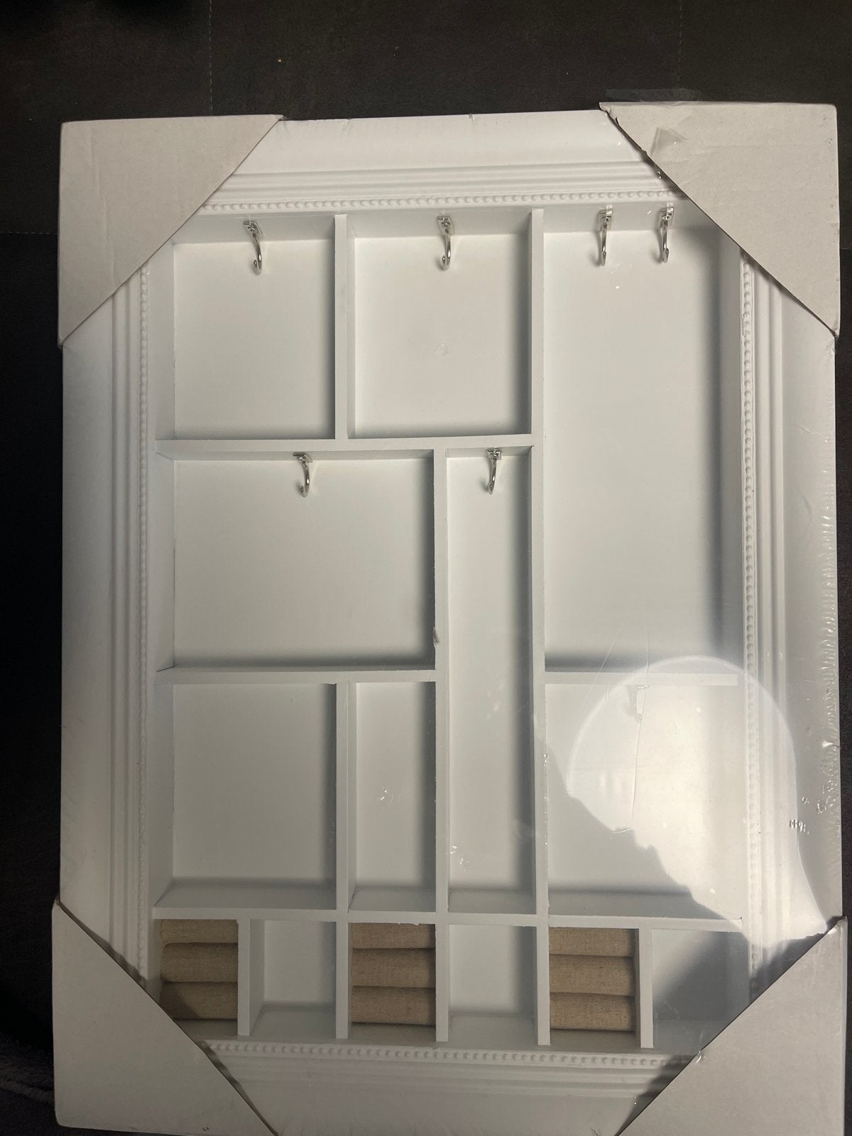 Witte sieraden organizer met haken en vakjes, nieuwe, Hout, Nieuw, Ophalen of Verzenden, Modern