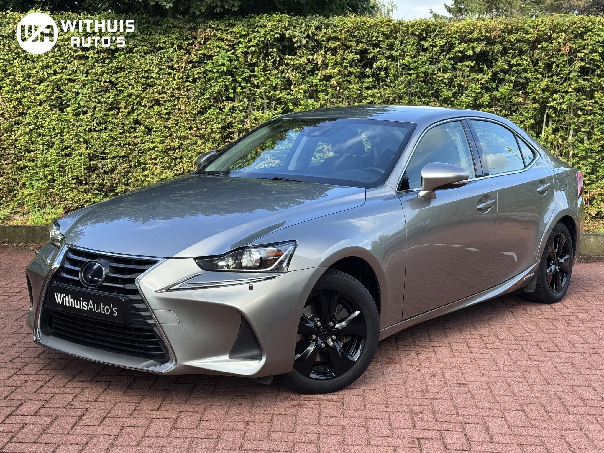 Lexus IS 300h Hybrid Business Line (NIEUWE BEURT LEXUS), Auto's, Lexus, Automaat, Gebruikt, Start-stop-systeem, 23 km/l