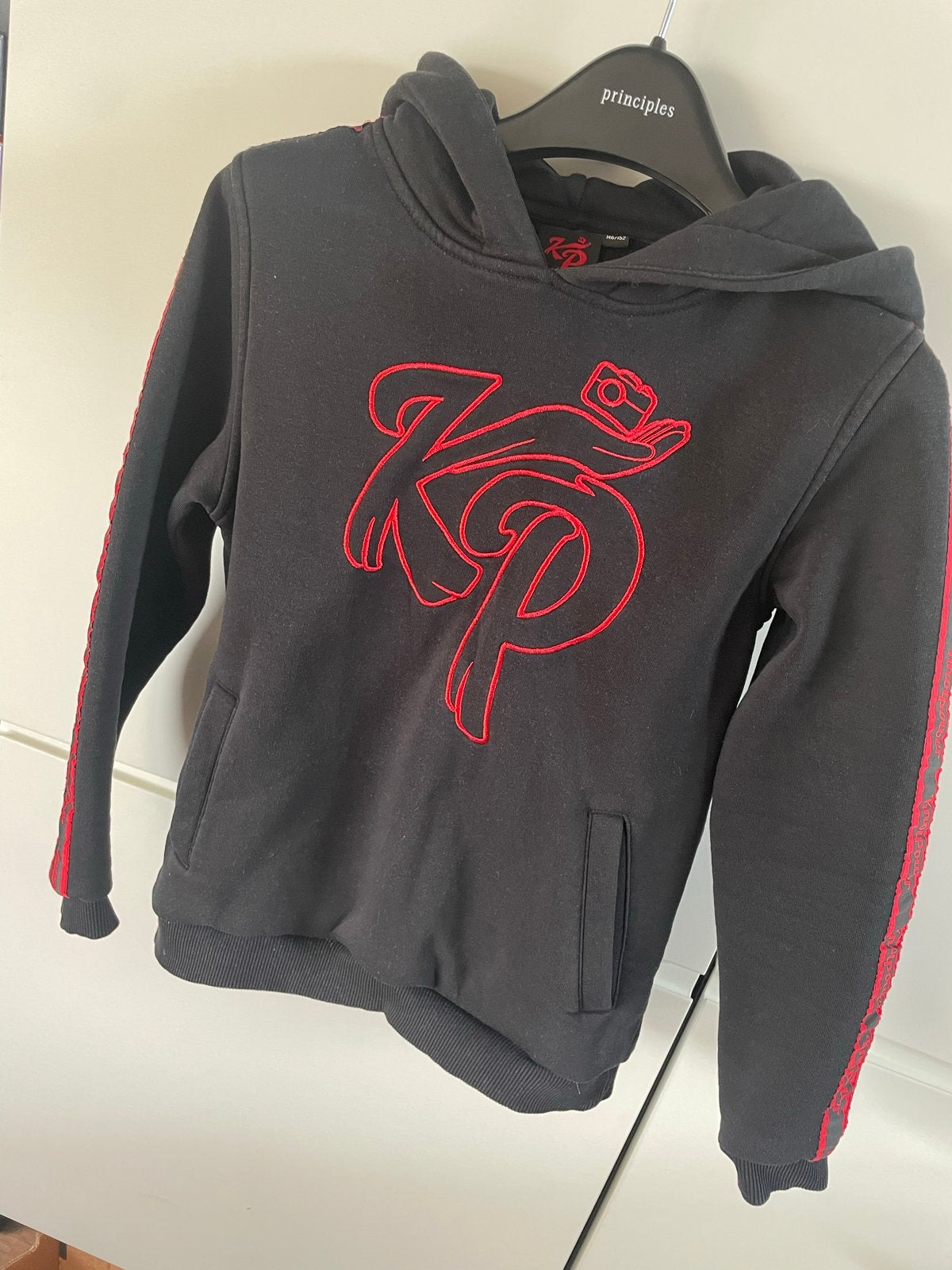 KP Hoodie Maat 146/152, Ophalen of Verzenden, Gebruikt, Jongen of Meisje, Trui of Vest