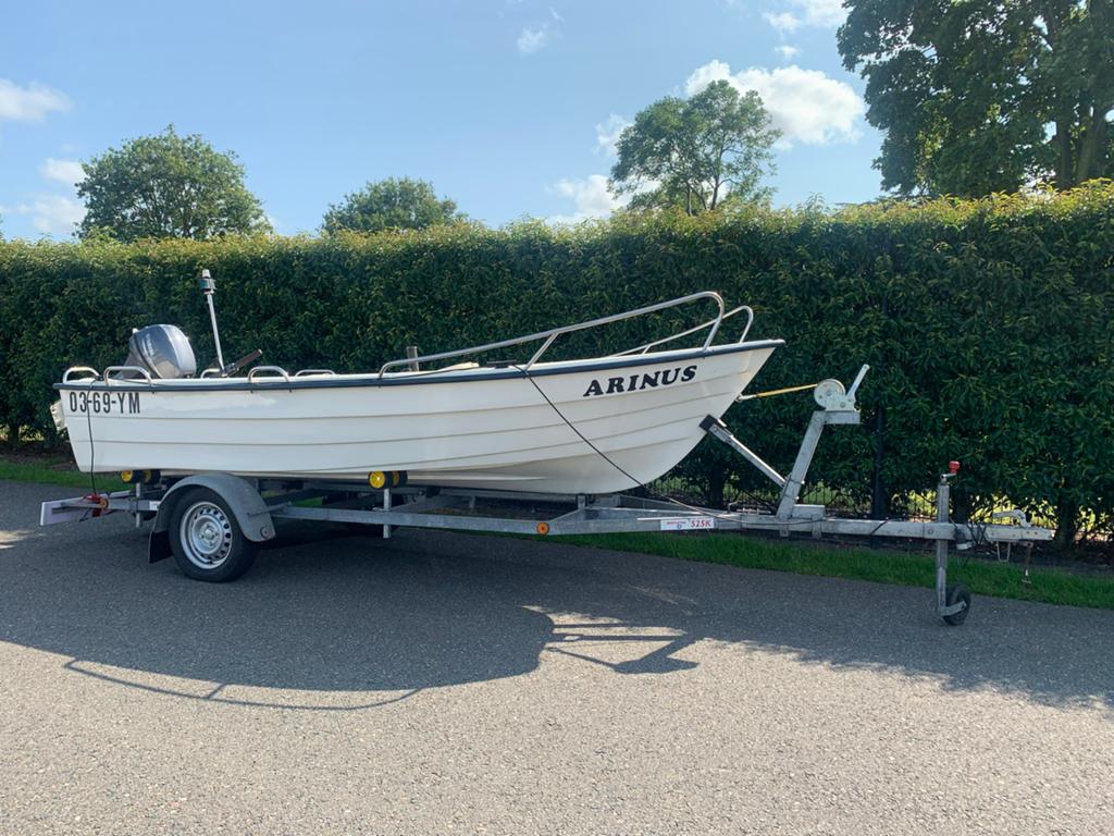 Nette vissersboot met Yamaha 8 PK buitenboordmotor, Watersport en Boten, Ophalen, Overige merken, Gebruikt, Tot 10 pk