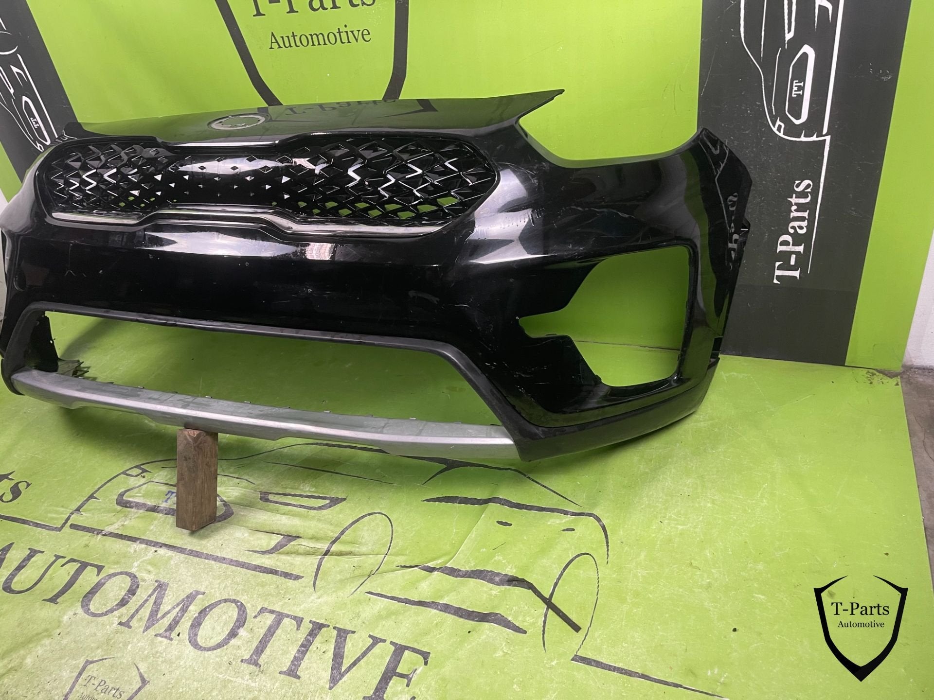 kia niro voorbumper bumper, Heolleung-ro 12
06797  Seoul, Ophalen of Verzenden, Bumper, Info@kia.com